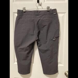 Explore in Style with EMS Women's Compass 4-Points Trek Capri - Size 12!